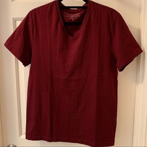 Banana Republic Supima Cotton T Shirt (Maroon - Men M)